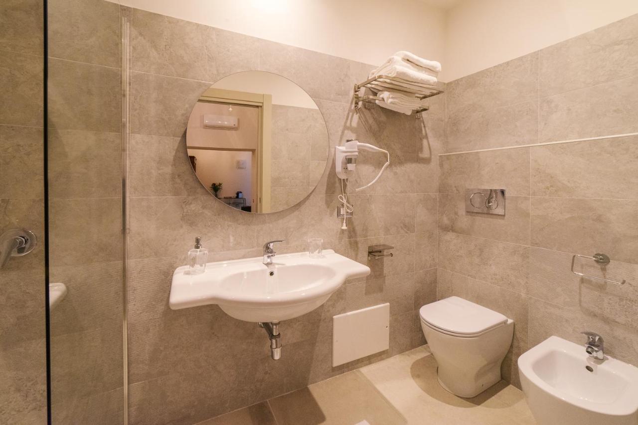 Waterfront Suites Cagliari Kültér fotó